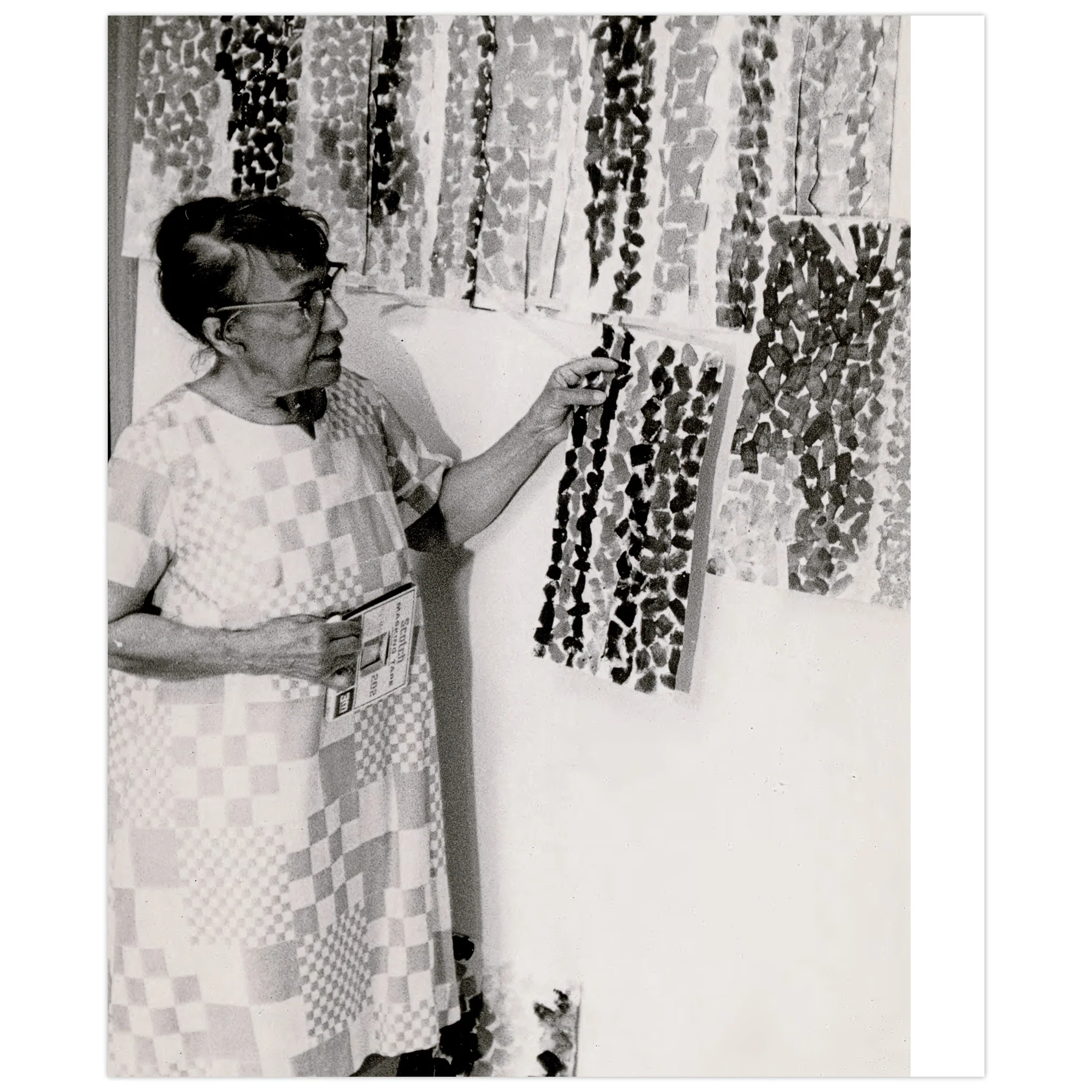 Alma Thomas: Everything Is Beautiful Exhibition Catalog ON CLEARANCE - Image 5