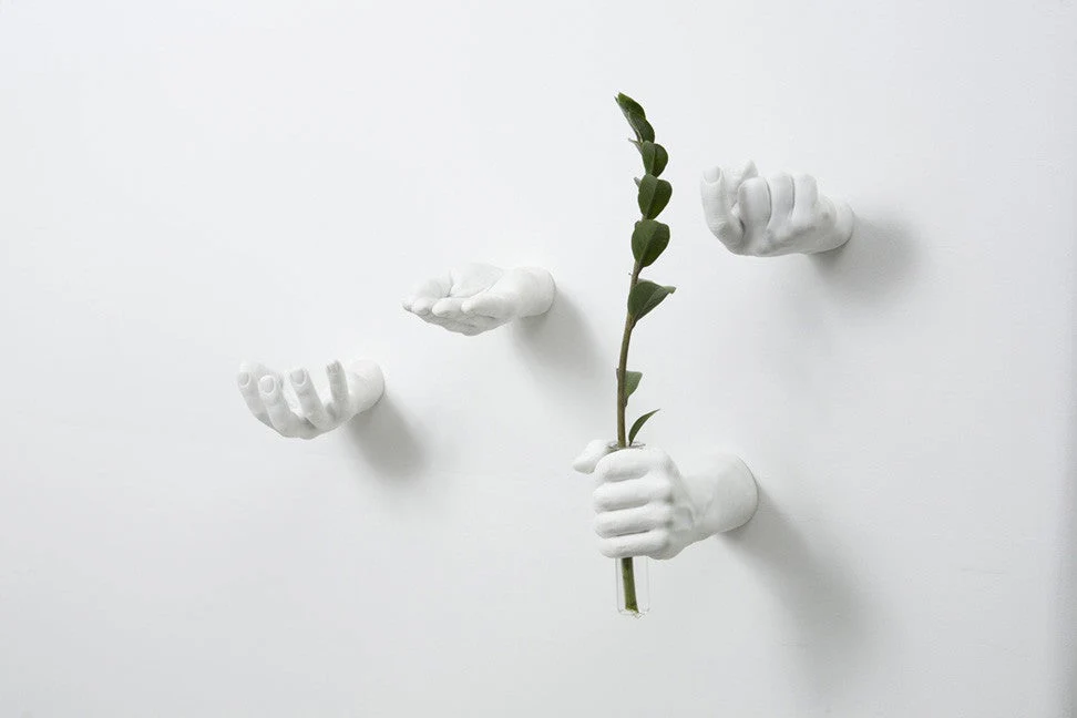 Reality Hand: C'mere - Image 4